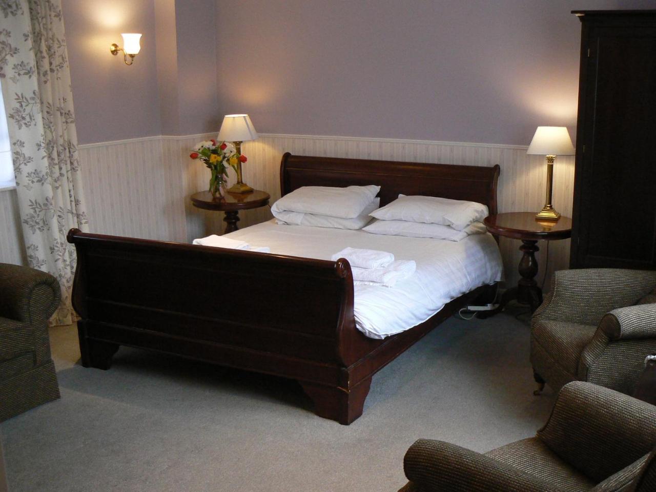 The Bell Hotel 클래어 객실 사진
