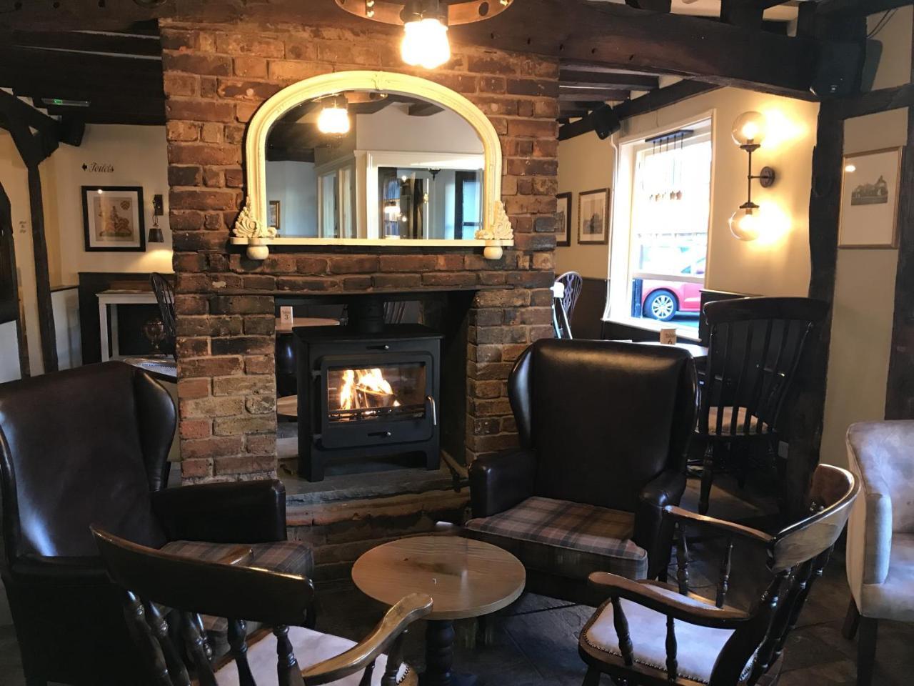 The Bell Hotel 클래어 외부 사진